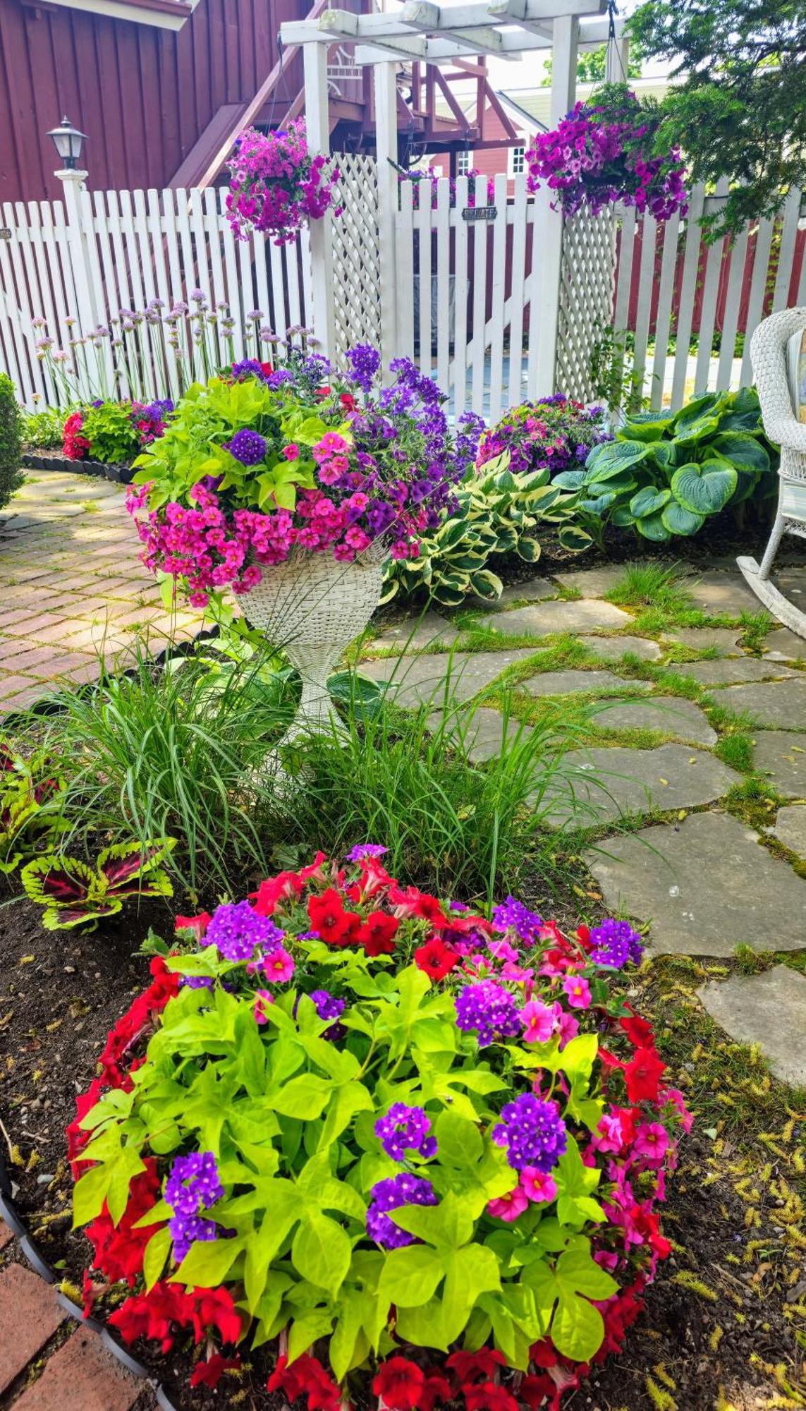 Bed and Breakfast Historic Wilson-Guy House à Niagara-on-the-Lake Extérieur photo