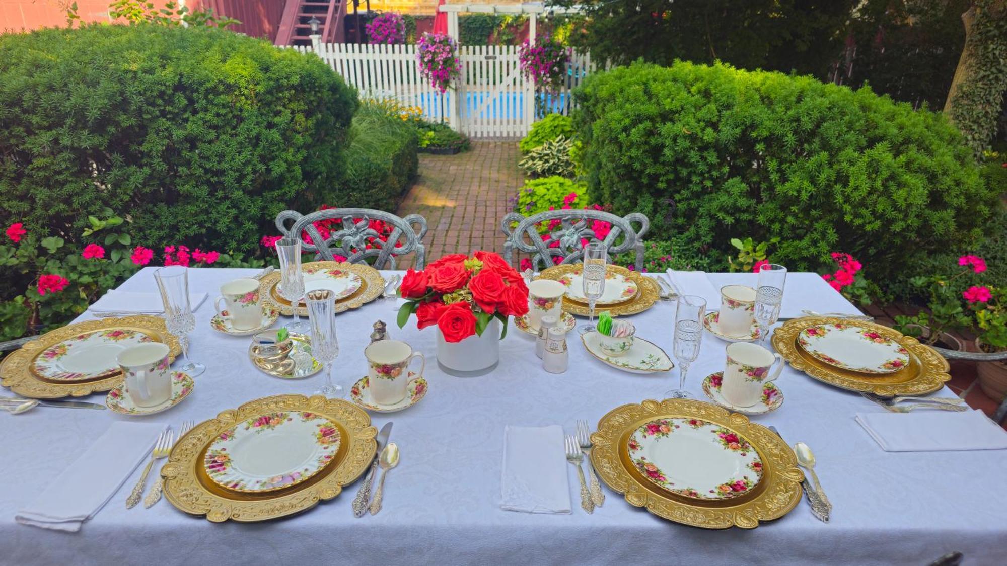 Bed and Breakfast Historic Wilson-Guy House à Niagara-on-the-Lake Extérieur photo