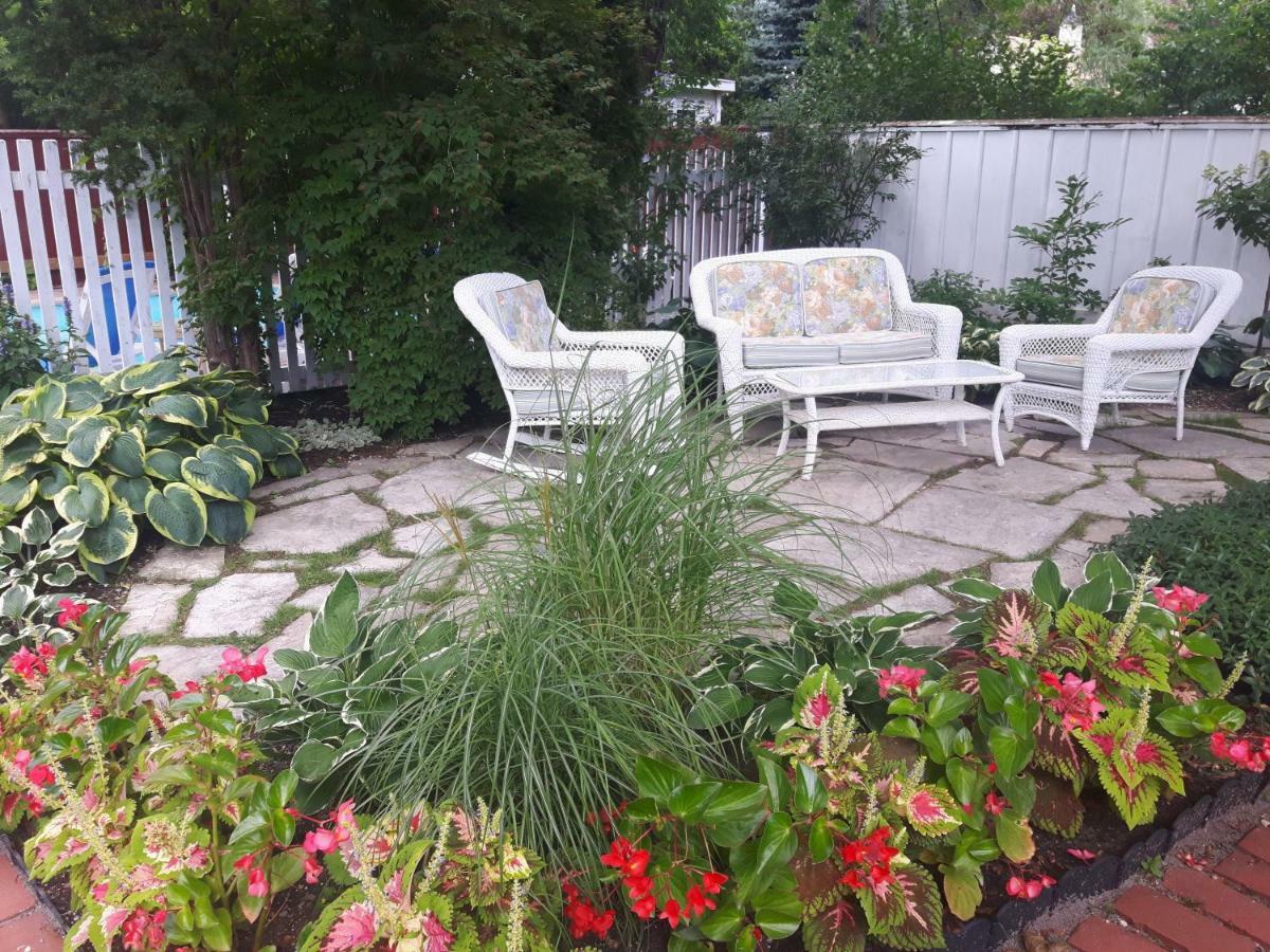 Bed and Breakfast Historic Wilson-Guy House à Niagara-on-the-Lake Extérieur photo